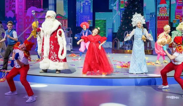 Билеты на новогодние представления и сувениры станут доступны в программе «Миллион призов»