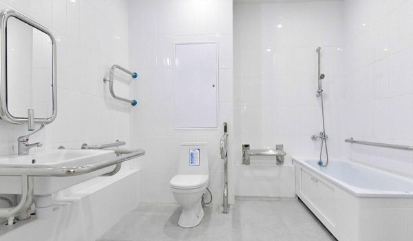 Около 2 тыс. маломобильных граждан получили адаптированные квартиры по программе реновации