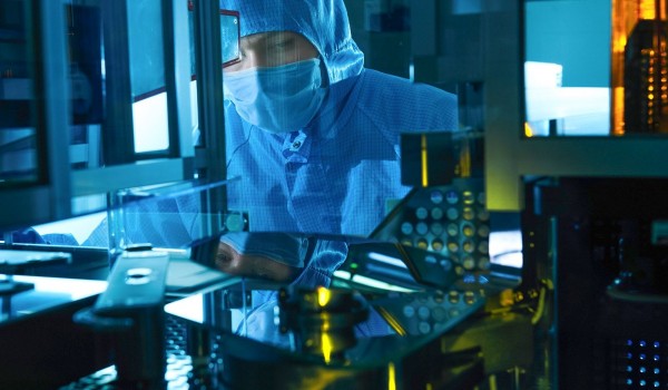 Собянин: Москва продолжит финансовую поддержку промышленности в 2026 году