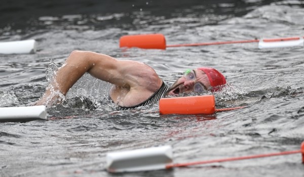 Московские пловцы завершили соревнования «Юность России» рекордом и золото