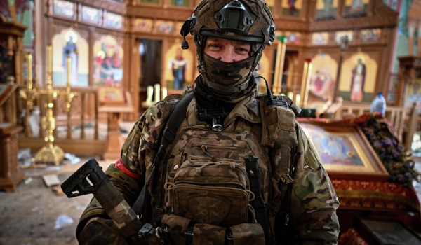 Офицерам и рядовым в зоне СВО вручены награды от имени мэра Москвы