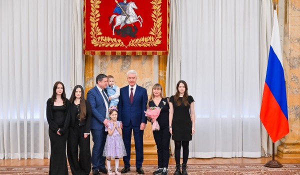 Собянин вручил госнаграды и награды города Москвы в преддверии Нового года