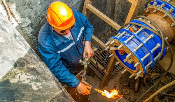 Свыше 5 км сетей водоснабжения и водоотведения реконструировали в Краснопахорском районе