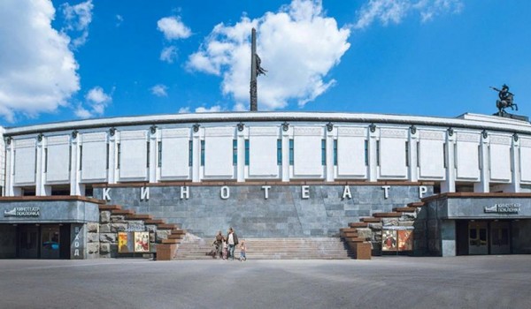 Более 40 показов прошло в киноклубе Музея Победы за год