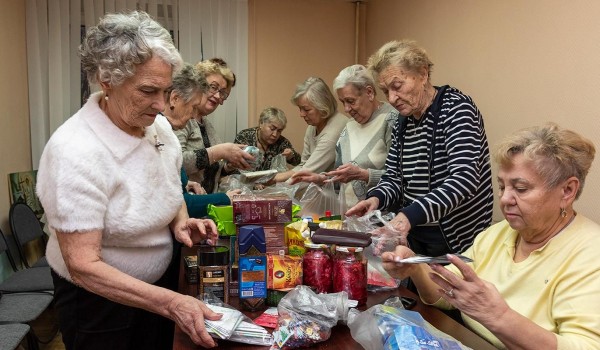 Волонтеры из Матушкина три года помогают бойцам СВО в госпиталях