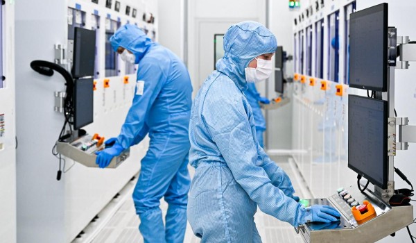 Более 300 производственных объектов возвели в столице с 2011 года