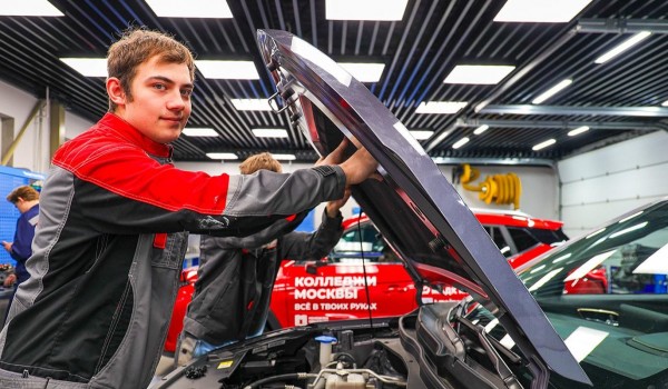 Почти 90% образовательных программ обновили в столичных колледжах