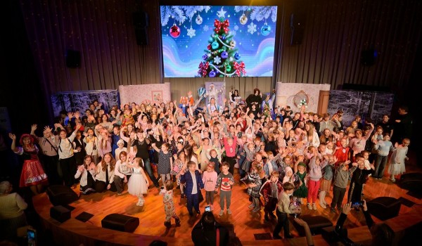 Собянин: Культбригада Москонцерта провела за год более 320 событий в зоне СВО