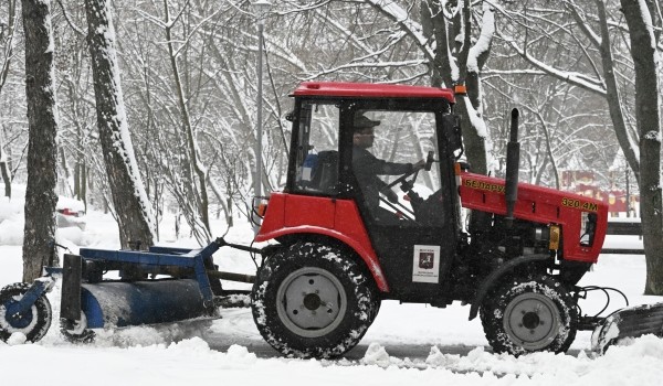 Дорожная ситуация в Москве остается стабильной благодаря усиленной работе городских служб