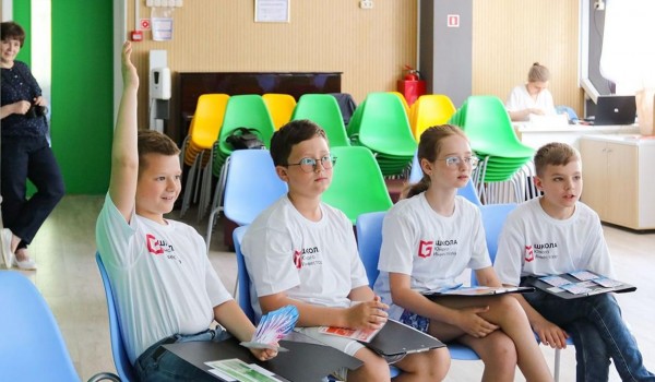 Почти 6 тыс. столичных школьников прошли обучение основам конкуренции в 2025 году