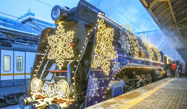 Новогоднее оформление Киевского вокзала