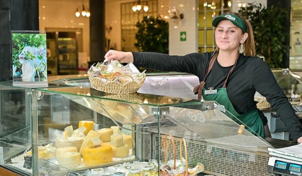 Московские ярмарки предлагают сыры более чем из 20 регионов России