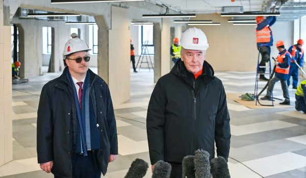 Собянин осмотрел ход реконструкции школы №218 в Тимирязевском районе