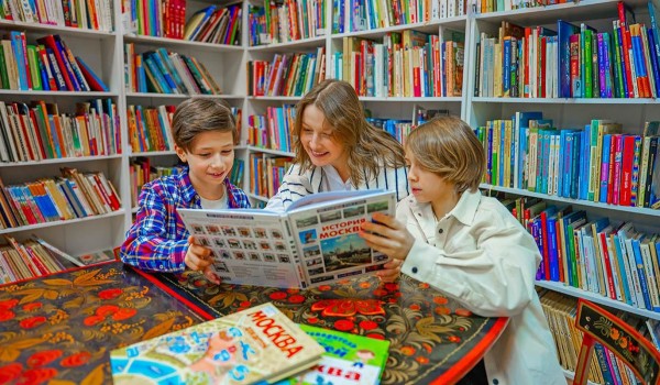 Более 10 млн изданий получили москвичи с помощью единого читательского билета в 2025 году