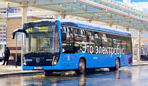 Электробус с технологией ночной зарядки совершил более 660 рейсов за три месяца