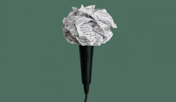 Стендап-вечер в рамках офф-программы «ЦИМес» пройдет в театре «Шалом»