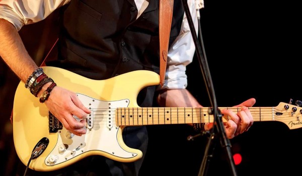 Вечер авторской песни с участием бойцов СВО пройдет в Театре на Юго-Западе