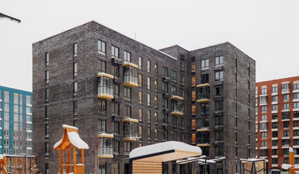 Три жилых дома сданы в районе Внуково