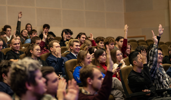 Обучающий проект для молодежи «Академия госслужбы» запустили в столице