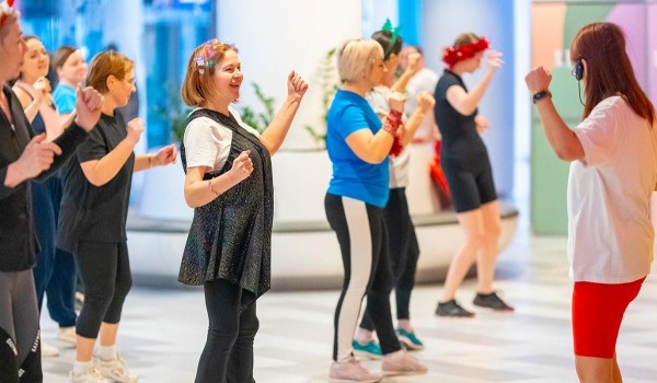 Москвичей приглашают на танцевальные тренировки в рамках проекта «Спортивные выходные»