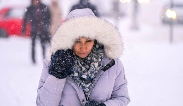 «Оранжевый» уровень опасности из-за сильного снега объявлен в Москве до пятницы