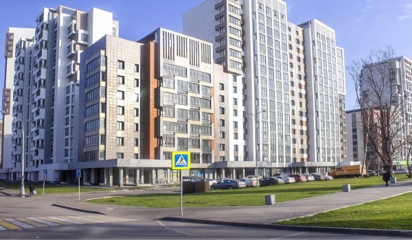 Удобный подъезд к 41 дому по программе реновации обустроили в столице