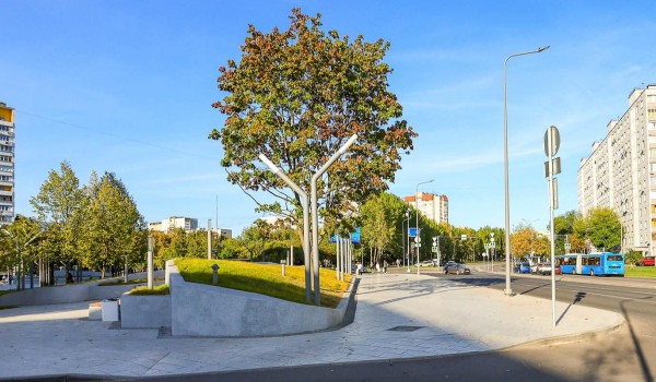 Собянин рассказал о благоустройстве территории около транспортных объектов