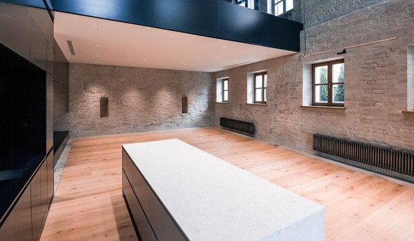 Инвесторы приобрели у города 156 объектов коммерческой недвижимости в центре столицы в 2025 году