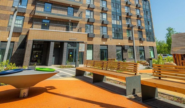 Свыше 10 домов по программе реновации расселили в районе Перово в 2025 году