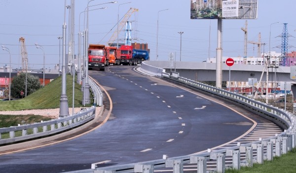 Загрутдинов: Около 48 км новых столичных дорог открыли в 2021 году